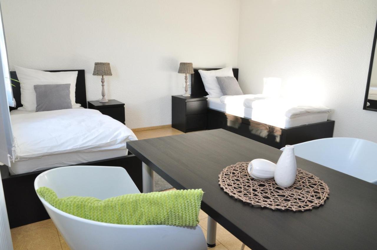 N37 -Modern Eingerichtete Zimmer In Ruhiger Lage Aldingen  Extérieur photo